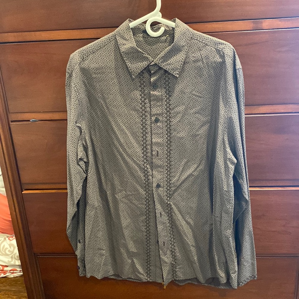 Elie Tahari Mens button down worn once perfect condition XL dark brown print
